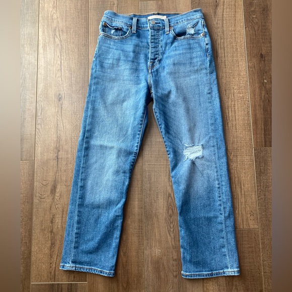 Levi's Denim - Levi’s Premium Wedgie Straight Icon Fit Jeans Medium Wash Denim Size 28